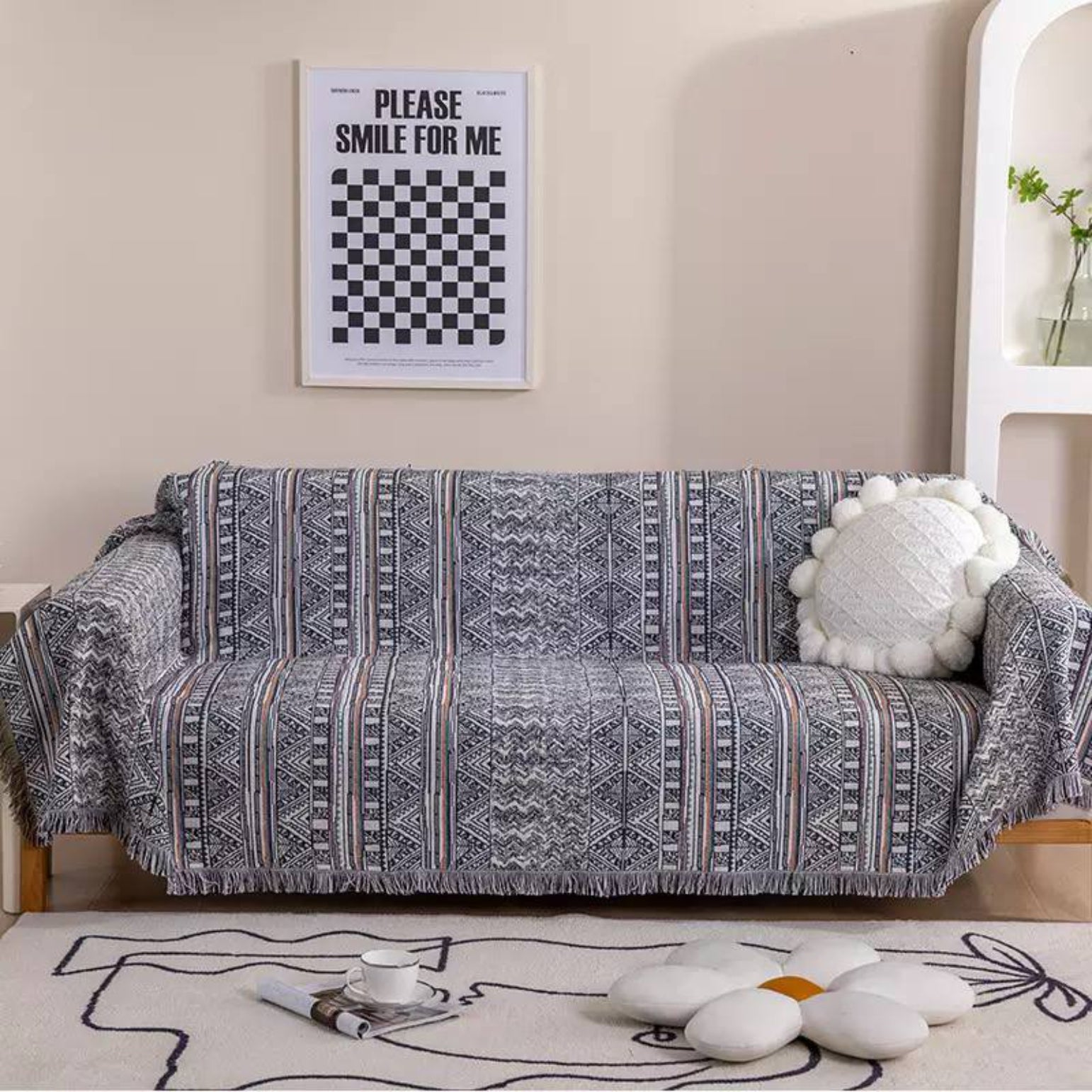 Maya Throw Blanket Roomy