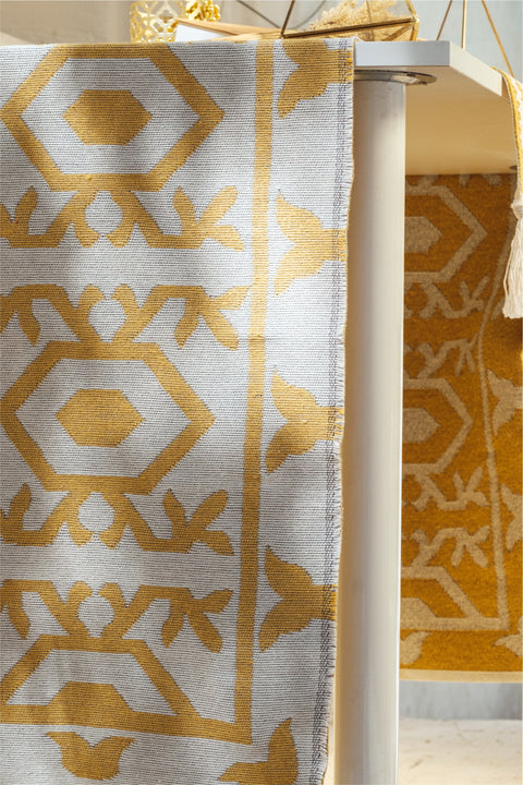 Alba Table Runner