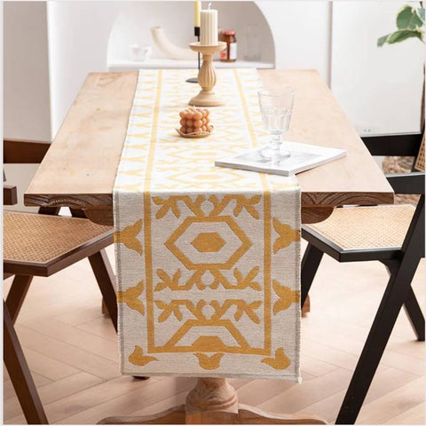 Alba Table Runner